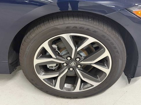 Used 2024 Jaguar I-PACE R-Dynamic HSE image 9