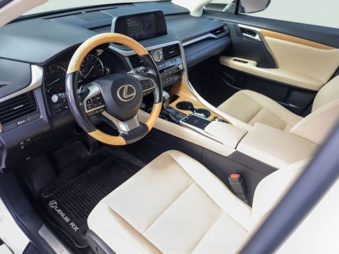 Used 2021 Lexus RX 350L FWD w/ Premium Package image 13