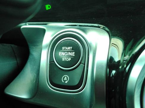 Used 2021 Mercedes-Benz GLB 250 image 42