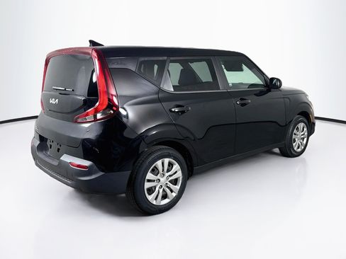 Used 2022 Kia Soul LX FWD image 30