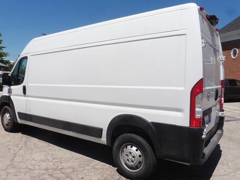 Used 2020 RAM ProMaster 2500 FWD image 2