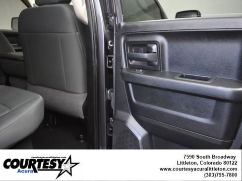 Used 2018 RAM 1500 Express w/ Express Value Package image 23