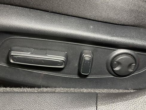 Certified 2023 Honda Accord EX image 23