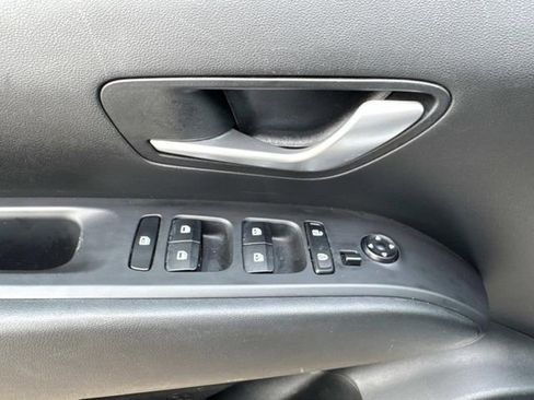 Used 2023 Hyundai Santa Cruz SEL Premium image 15