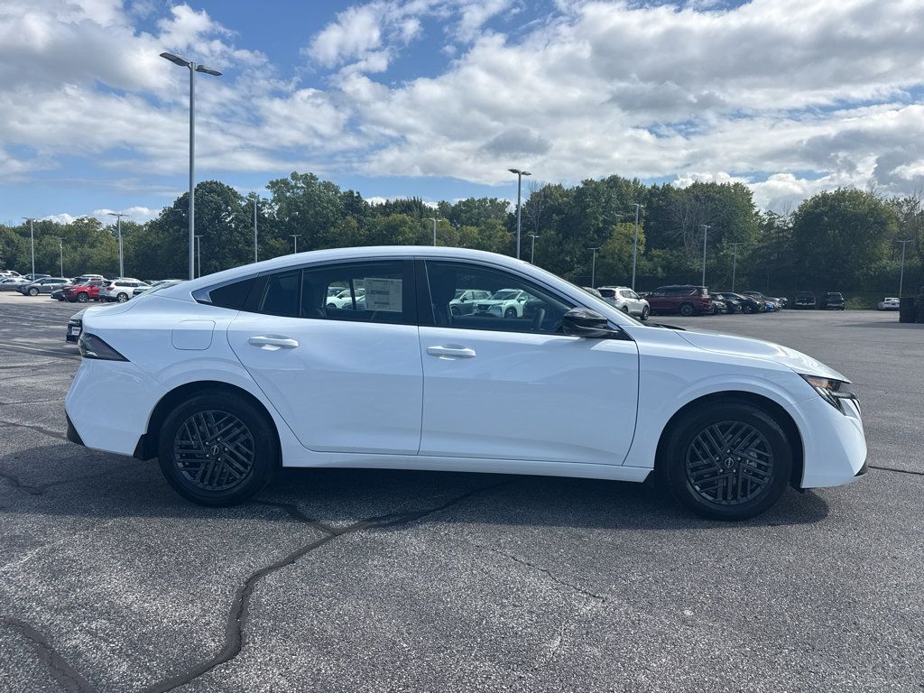 New 2027 Nissan Sentra SV FWD image 4