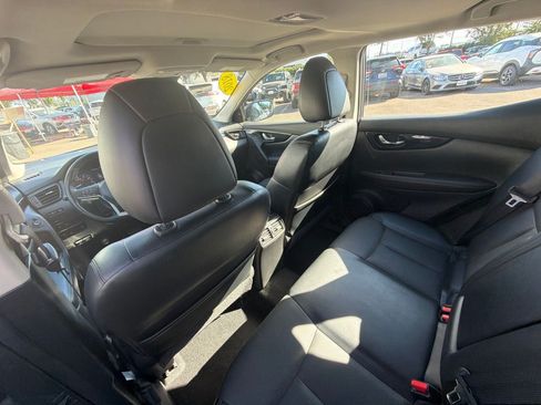 Used 2018 Nissan Rogue Sport SL w/ SL Premium Package AWD/4WD image 29