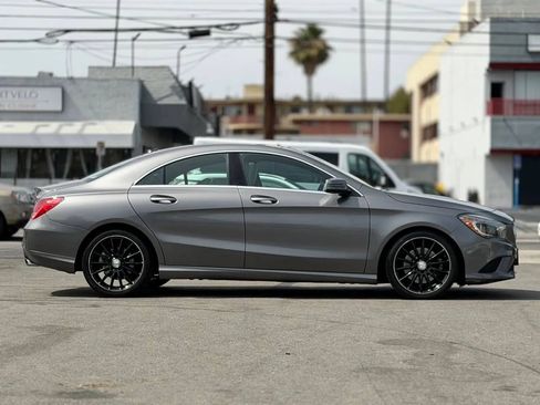 Used 2014 Mercedes-Benz CLA 250 4MATIC image 19