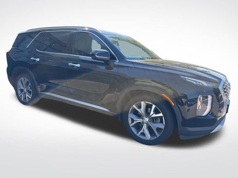 Used 2020 Hyundai Palisade SEL FWD image 2