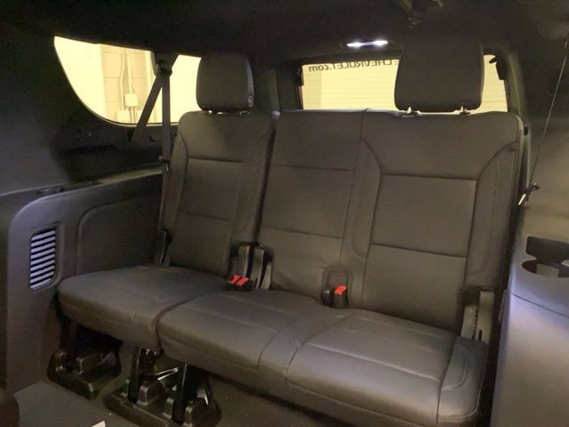 New 2026 Chevrolet Suburban Z71 w/ Z71 Off-Road Package AWD/4WD image 25