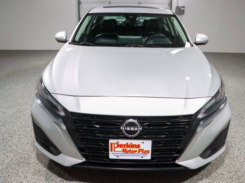 Used 2023 Nissan Altima 2.5 SL image 4