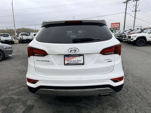 Used 2017 Hyundai Santa Fe Sport AWD/4WD image 6