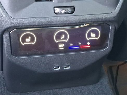 New 2026 BMW X3 xDrive30 w/ Premium Package image 6