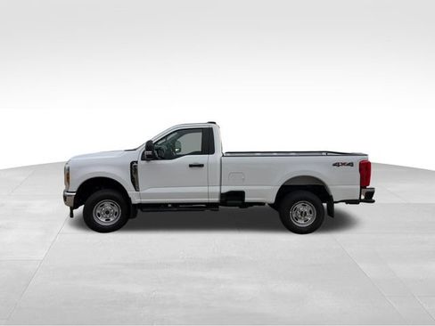 Used 2024 Ford F250 XL w/ XL Driver Assist Package AWD/4WD image 3
