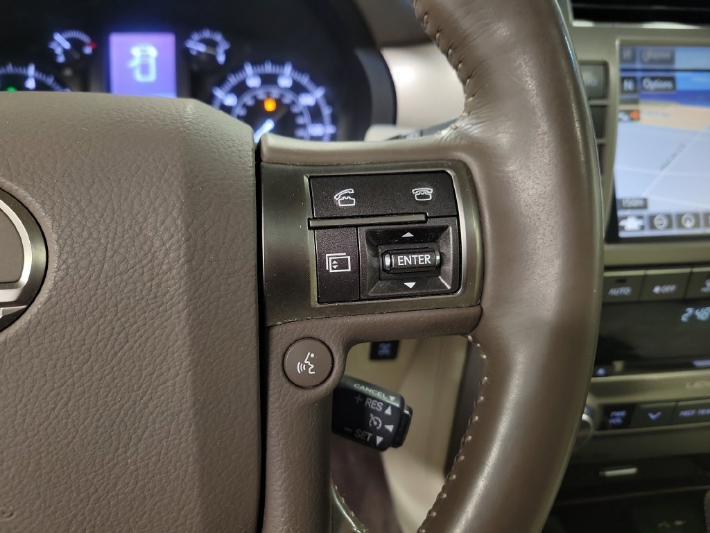 Used 2015 Lexus GX 460 w/ Premium Package AWD/4WD image 26