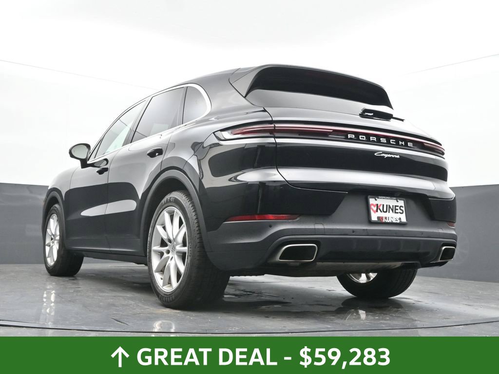 Used 2024 Porsche Cayenne AWD/4WD image 43