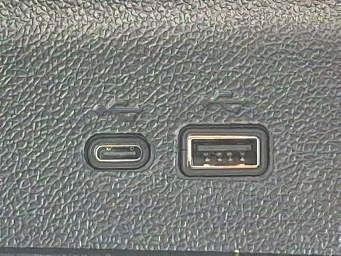 Used 2024 Chevrolet Traverse RS w/ LPO, Floor Liner Package AWD/4WD image 24