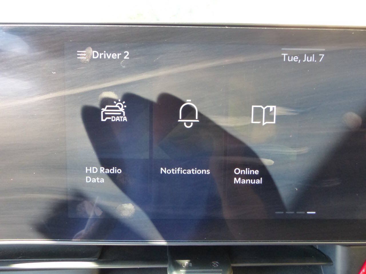 Used 2025 Kia Carnival EX FWD image 36