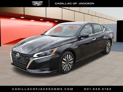 Used 2025 Nissan Altima 2.5 SV