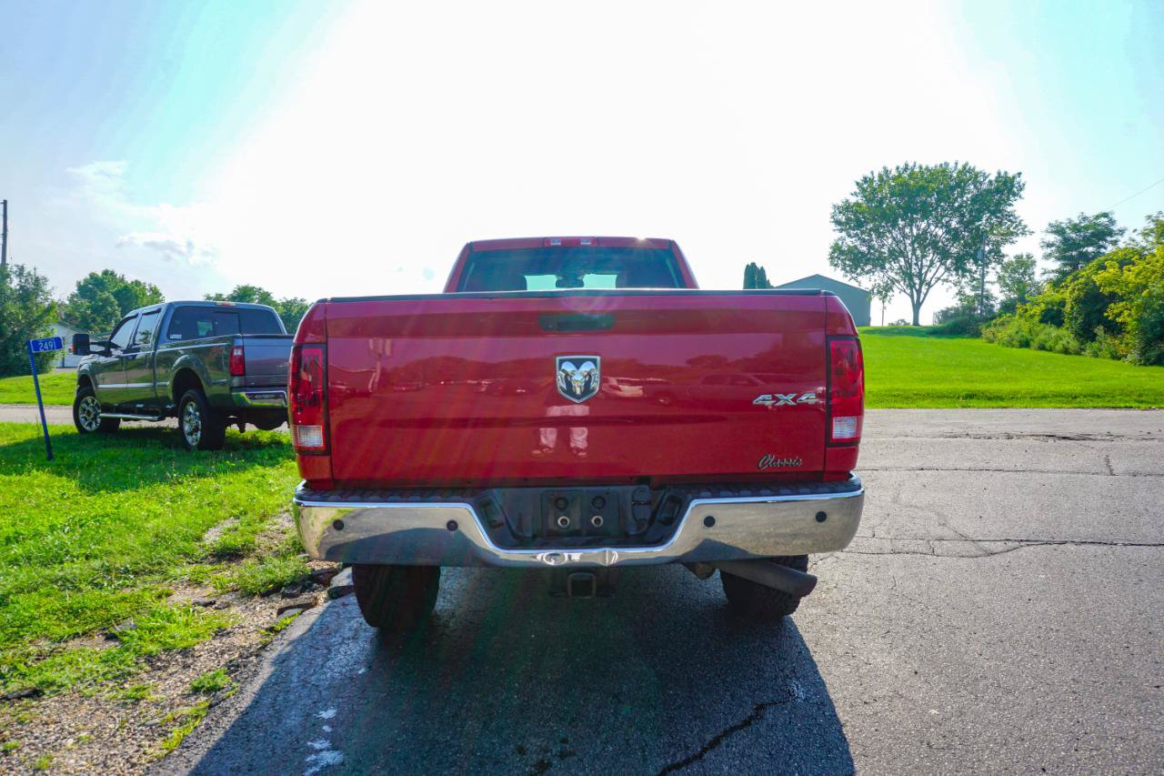 Used 2016 RAM 3500 Tradesman w/ Chrome Appearance Group AWD/4WD image 4