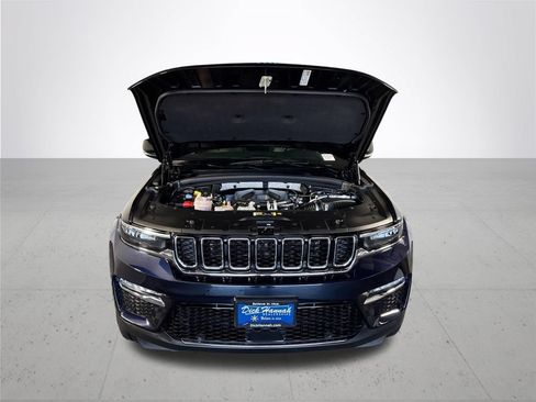 Certified 2023 Jeep Grand Cherokee 4WD 4xe w/ Luxury Tech Group II image 24