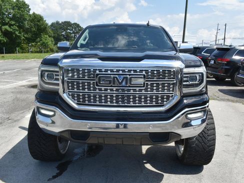 Used 2018 GMC Sierra 1500 SLT w/ Enhanced Driver Alert Package RWD image 3