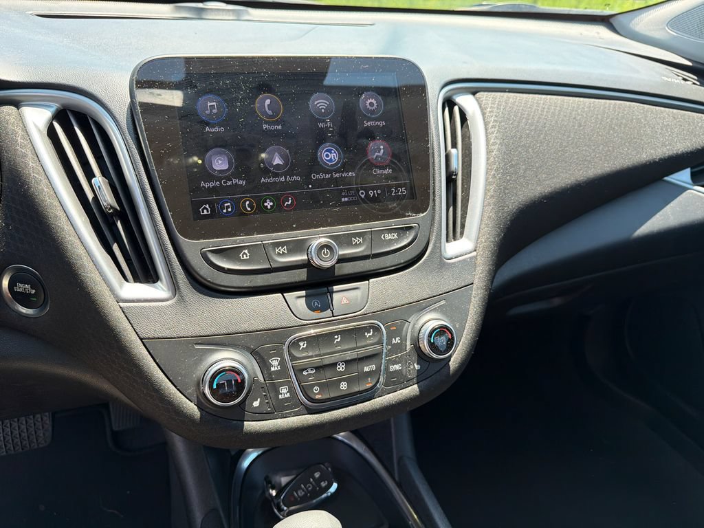 Used 2025 Chevrolet Malibu LT FWD image 27