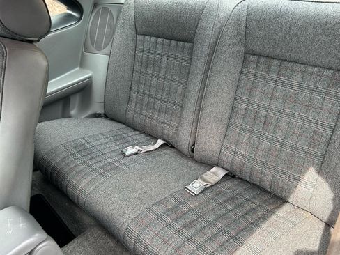 Used 1988 Ford Mustang GT RWD image 24