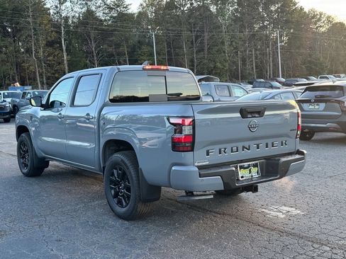 New 2026 Nissan Frontier SV w/ All-Weather Content Package AWD/4WD image 5