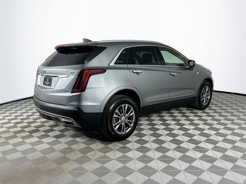 Used 2023 Cadillac XT5 Premium Luxury image 7