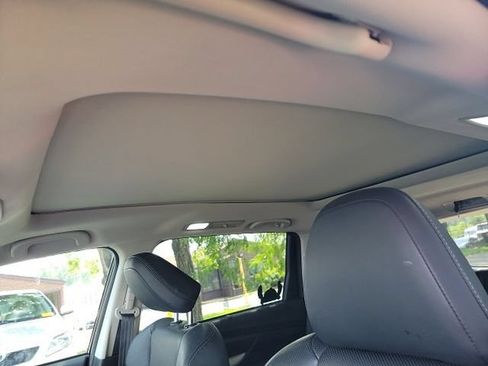 Used 2022 Subaru Ascent Touring w/ Popular Package #2A AWD/4WD image 10