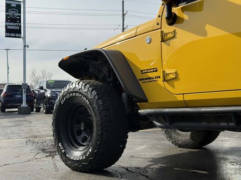 Used 2015 Jeep Wrangler Unlimited Sport w/ Quick Order Package 24S image 14