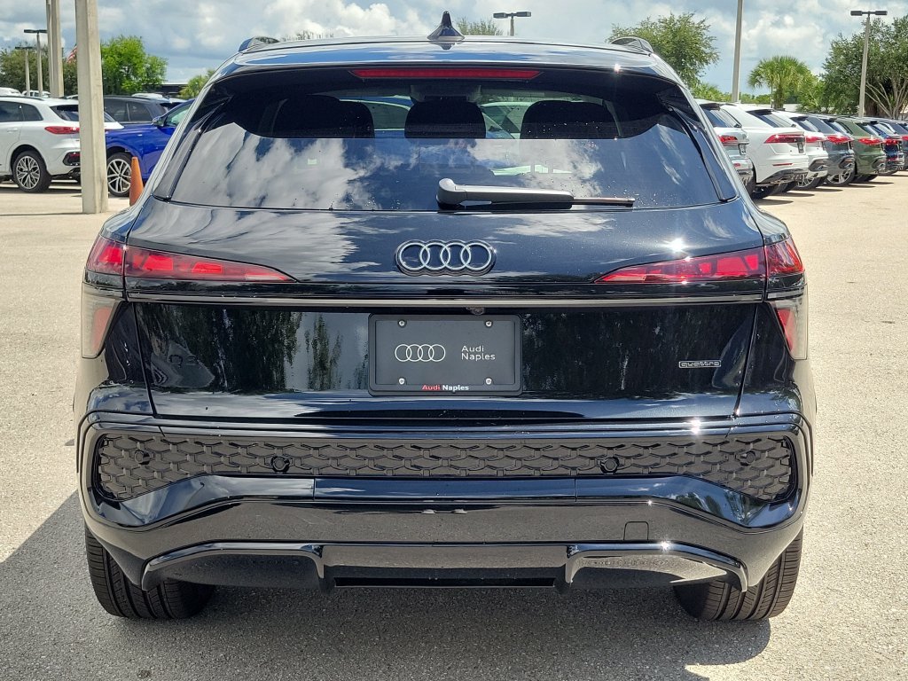 New 2026 Audi Q3 quattro 2.0T AWD/4WD image 6