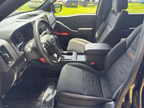 Used 2026 Nissan Frontier PRO-4X AWD/4WD image 26