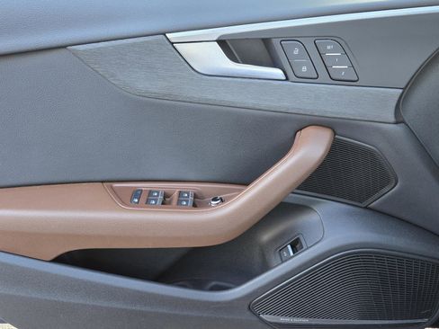 Used 2017 Audi A4 2.0T Premium Plus w/ Premium Plus Package image 32