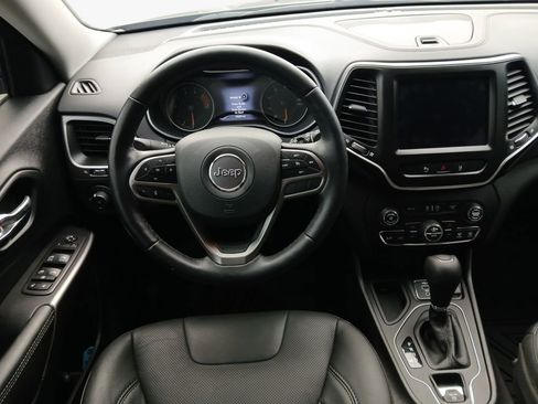 Used 2021 Jeep Cherokee Latitude Lux w/ Comfort/Convenience Group image 20