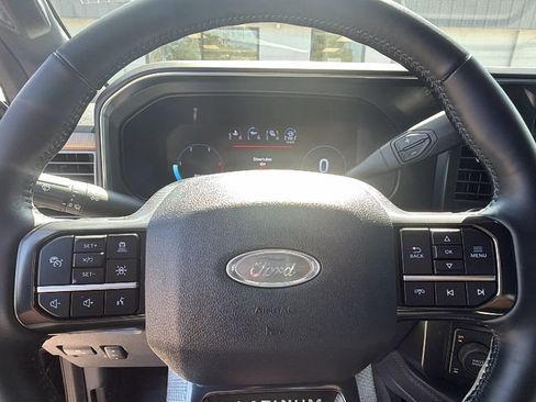 Used 2025 Ford F250 Platinum w/ FX4 Off-Road Package AWD/4WD image 17