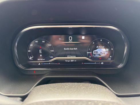 Used 2022 GMC Yukon AT4 AWD/4WD image 9