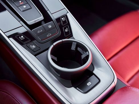 Used 2021 Porsche 911 Turbo S image 60