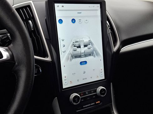 Certified 2022 Ford Edge SEL w/ Convenience Package AWD/4WD image 16