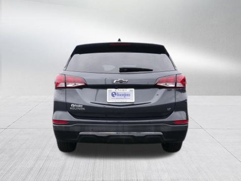 Used 2022 Chevrolet Equinox LT image 4