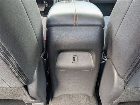 Used 2023 Nissan Sentra SR w/ Trunk Package image 17