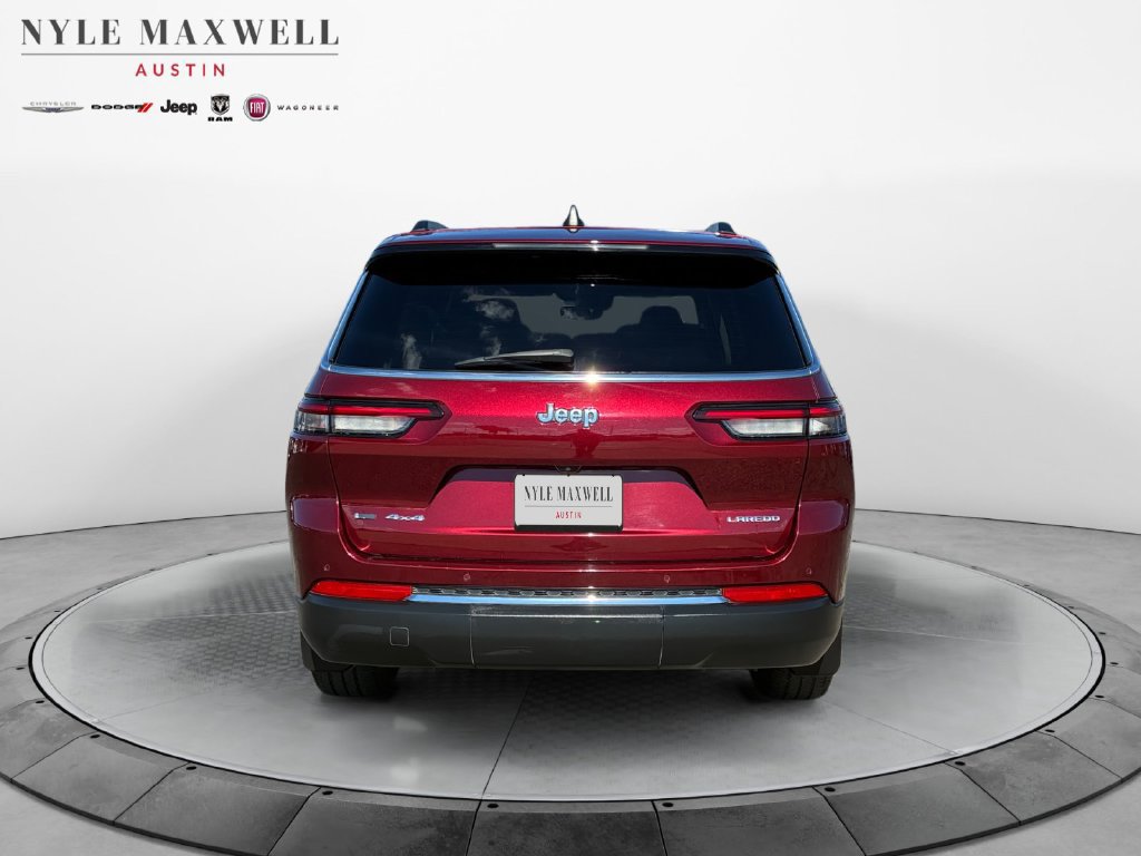 Used 2021 Jeep Grand Cherokee L Laredo w/ Luxury Tech Group I AWD/4WD image 15