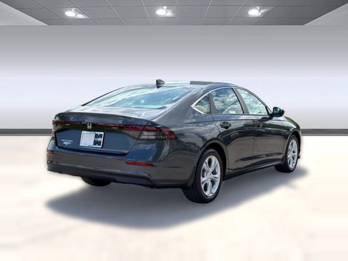New 2026 Honda Accord LX image 9