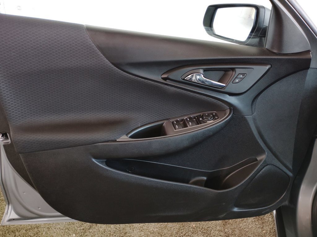 Used 2024 Chevrolet Malibu LS FWD image 20