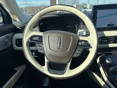 Used 2022 Lincoln Nautilus Black Label image 24