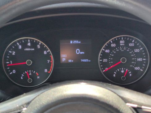 Used 2020 Kia Sportage LX w/ LX Popular Package image 36