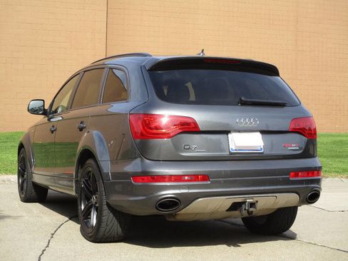 Used 2015 Audi Q7 3.0T S line Prestige w/ Sport Edition AWD/4WD image 40