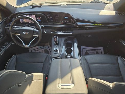 Used 2021 Cadillac Escalade ESV Sport w/ Driver Assist Tech Package AWD/4WD image 44