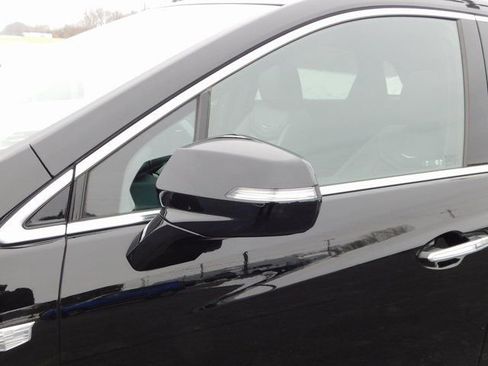 Used 2020 Cadillac XT5 Premium Luxury image 11