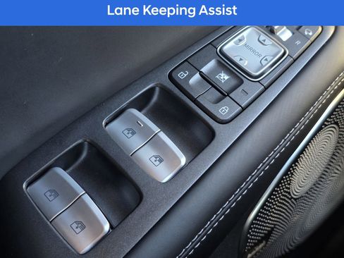 Used 2019 Genesis G90 5.0 Ultimate image 31